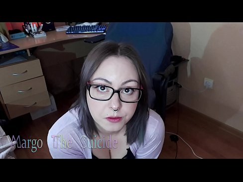 ❤️ Ti fi sexy ak linèt souse gode pwofondman sou kamera Videyo fout nan ht.sexvideogif.ru ❌❤